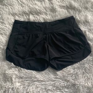 Lulu lemon speed up shorts